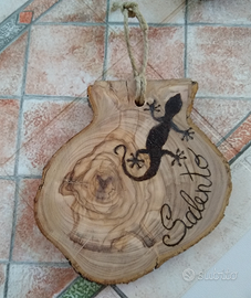 Souvenir dal Salento in legno di ulivo