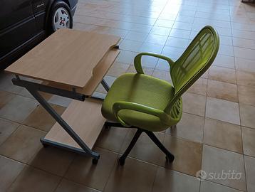 Sedia Girevole + Scrivania Porta PC