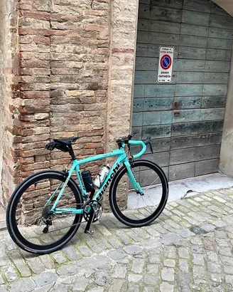Bianchi Bici da Corsa Carbonio Tg. 50 – Come Nuova