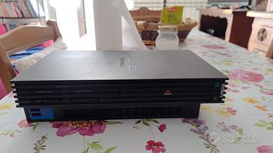 Playstation 2 fat con accessori
