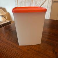 Contenitore Tupperware