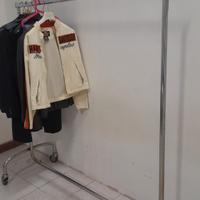 stand appendiabiti