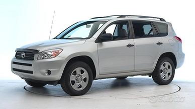 TOYOTA RAV 4 - RICAMBI USATI