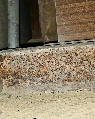 2 Travi in ferro da 10x4 cm lunghe 3,5 metri