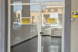 Locale per uso negozio o ufficio
