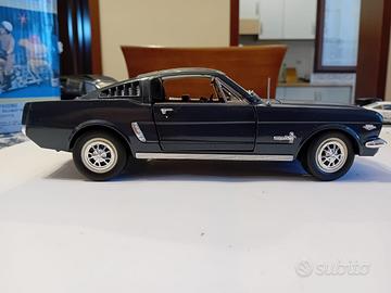 Automobilia FORD MUSTANG