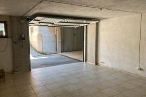 Garage / box auto