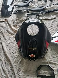 Parti Carena CBR 600 RR annno 2004-2005