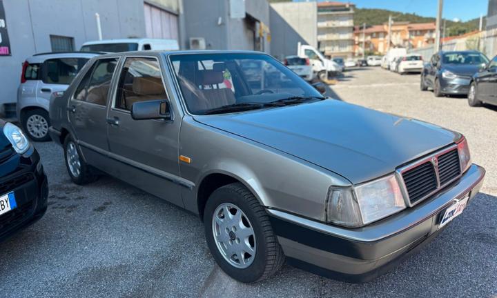 Lancia Thema 2.0 i.e. turbo