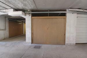 Garage box Clarina