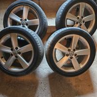 Cerchi in lega Polo Volkswagen + gomme continental