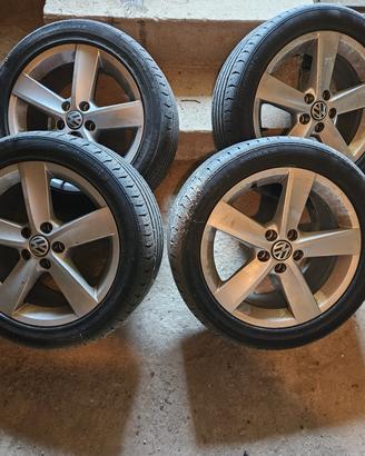 Cerchi in lega Polo Volkswagen + gomme continental
