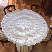 Tovaglia rotonda in pizzo