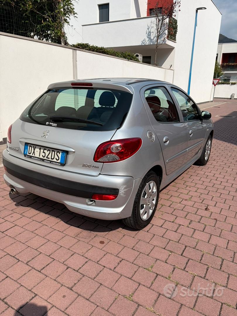 Peugeot 206 2009 photo 4