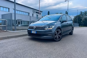 Vw touran 2017 7 posti