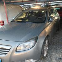 Opel insigna anno 2013 con motore fuso 