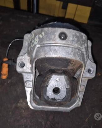 Supporto Motore Per Audi A4 B8 - A5 8T - Q5 8R