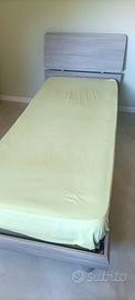 Letto singolo in legno con doghe incluse