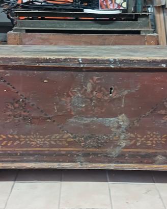 Cassapanca da restaurare