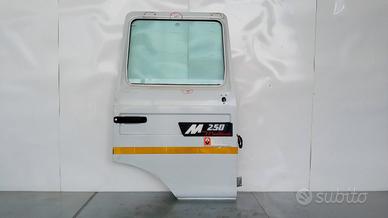 Porta anteriore destra renault truck midliner usat