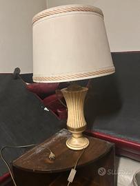 Lampada da tavolo