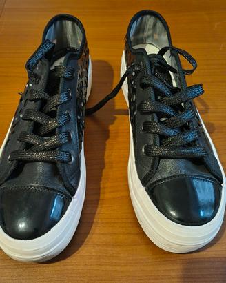 sneakers donna in similpelle 