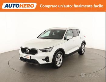 VOLVO XC40 TZ63938