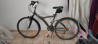 Mountain bike in alluminio bTwin Seven 28"