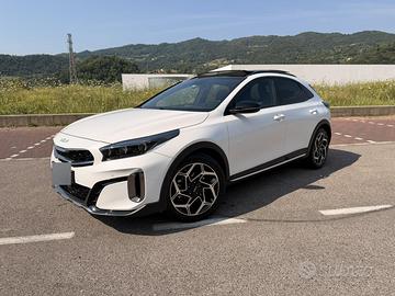 Kia XCeed 2023 1.5 mildhybrid 160CV