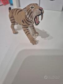 tigre dai denti a sciabola 