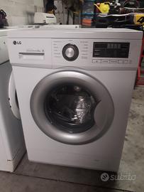 IN GARANZIA Lavatrice LG 6Kg 1200 GIRI 
COME NUOVA