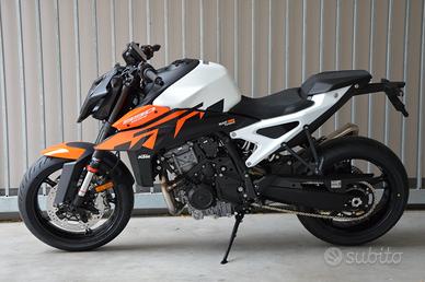 KTM 990 DUKE