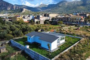 Carino Villa unifamiliare unico livello 230 mq