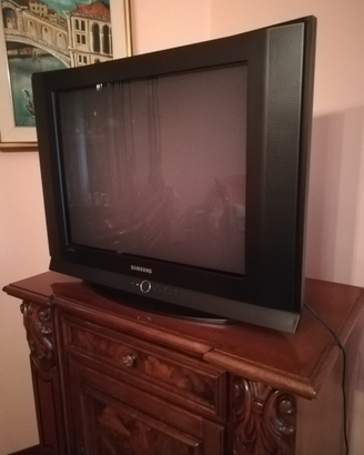 TV Samsung 27