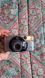 Fotocamera con pellicola Canon Prima Super 105