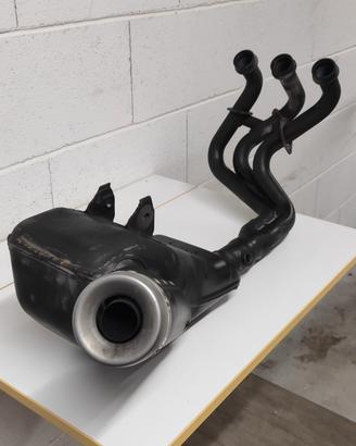 scarico originale Yamaha xsr900