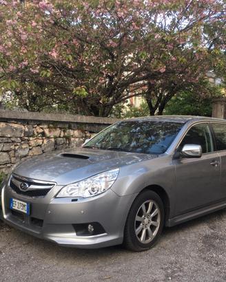Subaru Legacy SW 4x4 2010