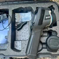 Fotocamera termica Flir
