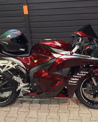 Honda CBR600RR 2009.  26000km