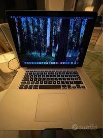Mac Book Pro 15.1