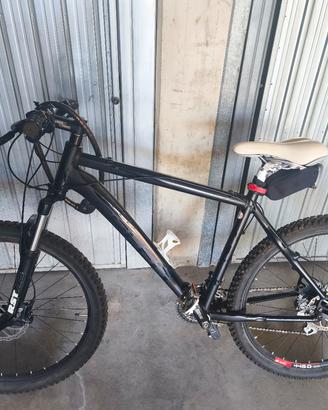 mountain bike Speed 26" telaio triple alluminium 