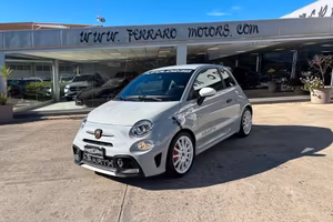 Abarth 695 1.4 Turbo T-Jet 180 CV 2022/ KM 50.000 