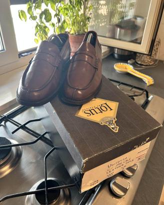 Lotus scarpe