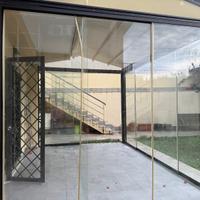 Pergotenda motorizzata con vetri 4*3