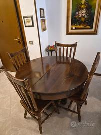 Tavolo da pranzo in legno massello con 4 sedie 