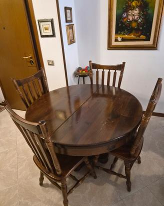 Tavolo da pranzo in legno massello con 4 sedie 