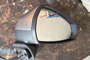 Freccia e specchio audi a3
