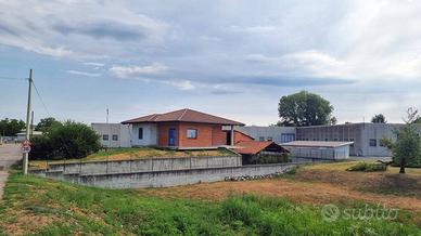 Villa di 143 m² con 3 locali e box auto doppio a G