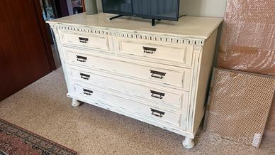 Comò e comodini legno shabby chic dipinti a mano