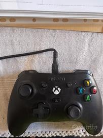 Joypad  Nacon compatibile con PC